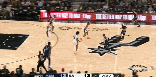 png电子网站篮下屏障！文班亚马上半场7中3得到7分6板2助1断 献3记盖帽