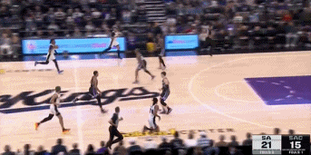 png电子网站菜鸟丨卡斯尔17中10空砍25分 菲利波夫斯基17+5 埃迪8分13板3帽