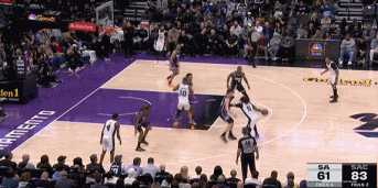 png电子网站菜鸟丨卡斯尔17中10空砍25分 菲利波夫斯基17+5 埃迪8分13板3帽