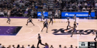 png电子网站菜鸟丨卡斯尔17中10空砍25分 菲利波夫斯基17+5 埃迪8分13板3帽