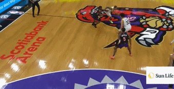 png电子网站菜鸟丨卡斯尔17中10空砍25分 菲利波夫斯基17+5 埃迪8分13板3帽