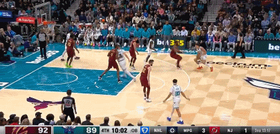 png电子网站菜鸟丨卡斯尔17中10空砍25分 菲利波夫斯基17+5 埃迪8分13板3帽