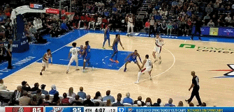 png电子网站菜鸟丨卡斯尔17中10空砍25分 菲利波夫斯基17+5 埃迪8分13板3帽