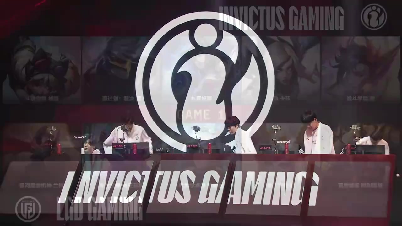 png电子官网IG发布2025LPL第二赛段赛场高光：6-0！晋级登峰组！