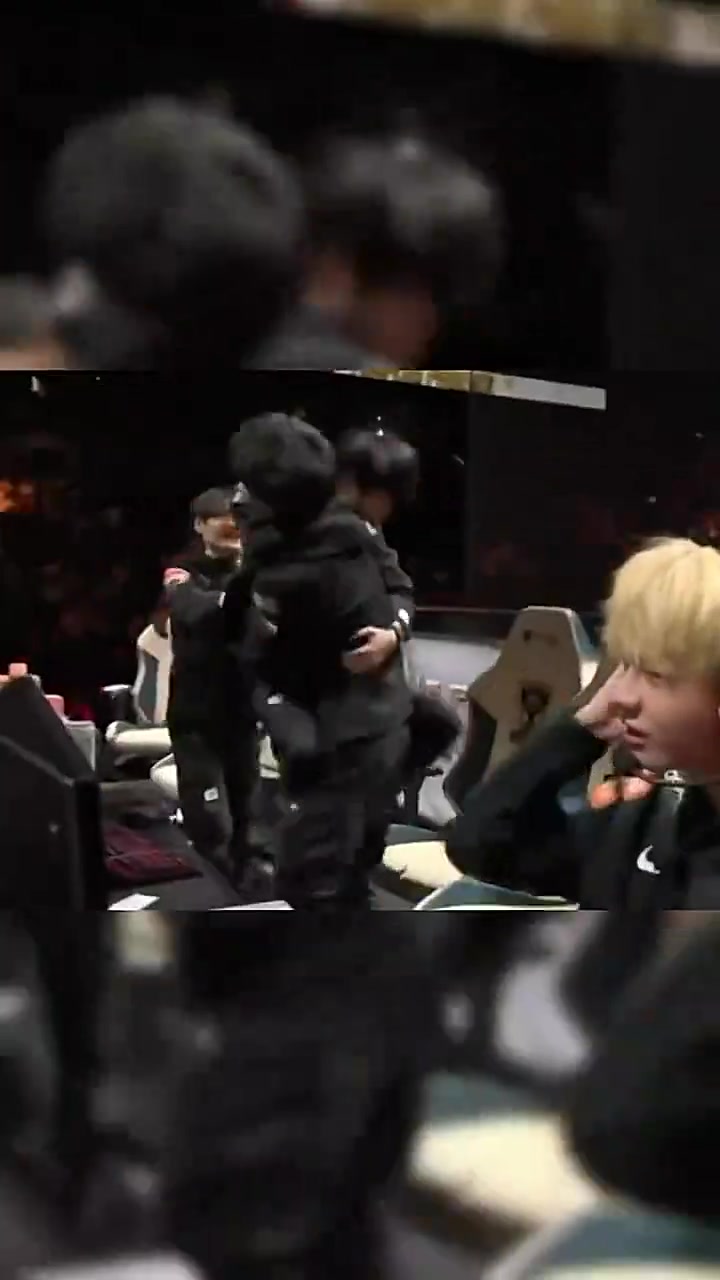 png电子平台赛后庆祝天花板！Doinb个人推特更新视频：对待电竞永远激情