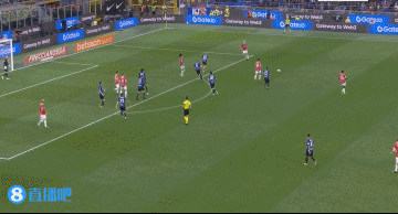 png电子平台米兰逆势先进球🔥约维奇力压达米安破门+滑跪，A-希门尼斯助攻