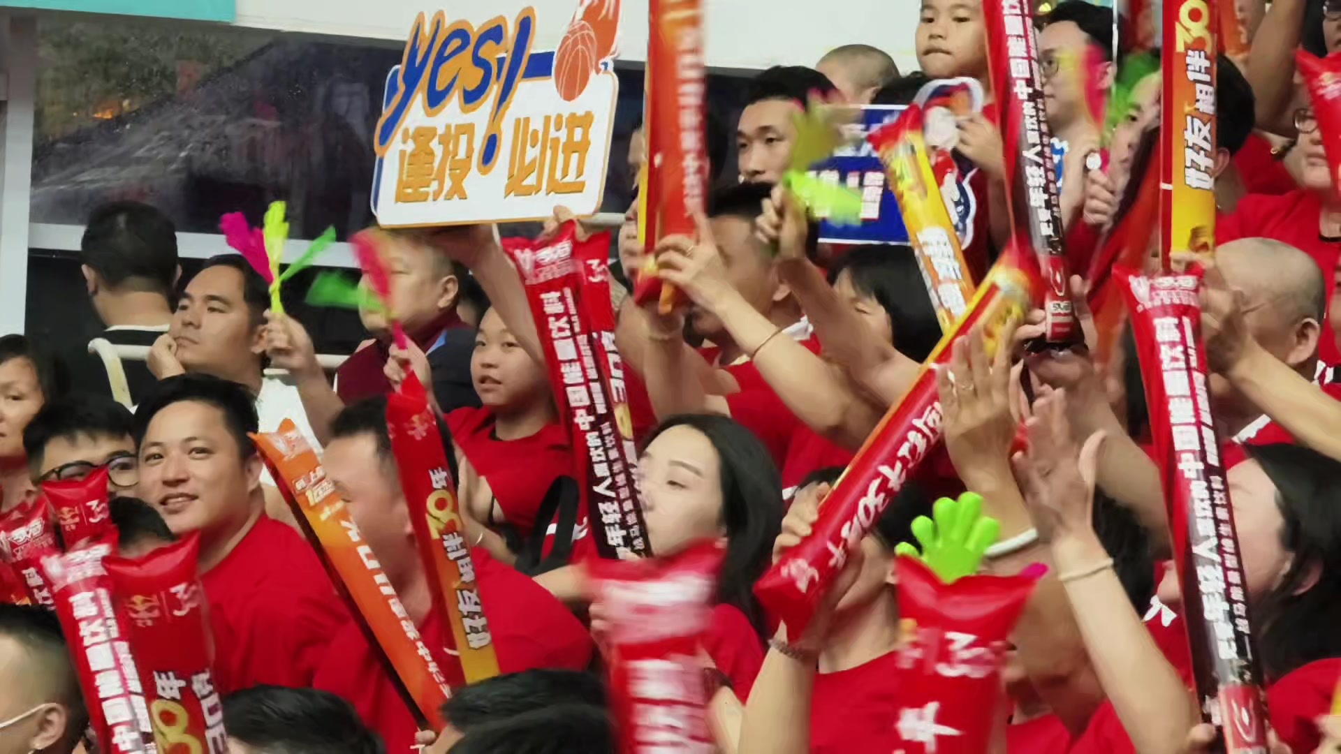 png电子官网🔥陈国豪21+11+关键球 周泽源MVP 大朗加冕东莞联赛“11冠王”